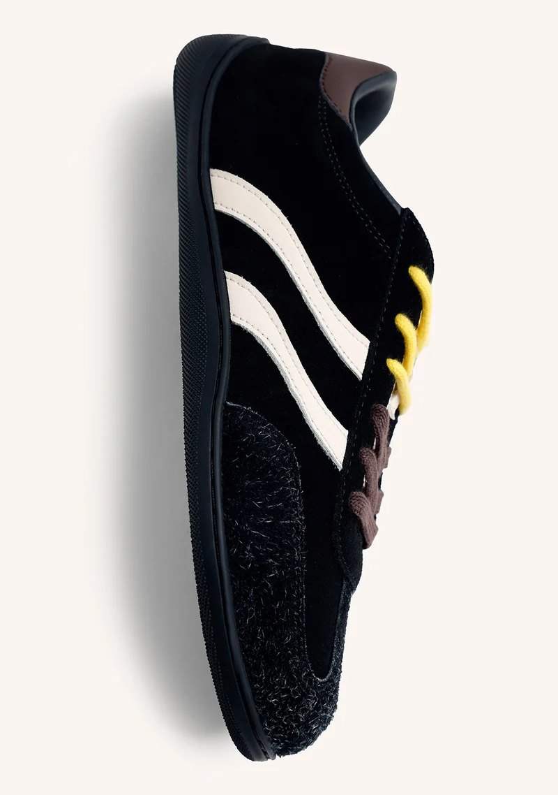 GIOSEPPO BAREFOOT – BLACK LEATHER SNEAKERS BY MELYSSA PINTO (I AM EDITION)