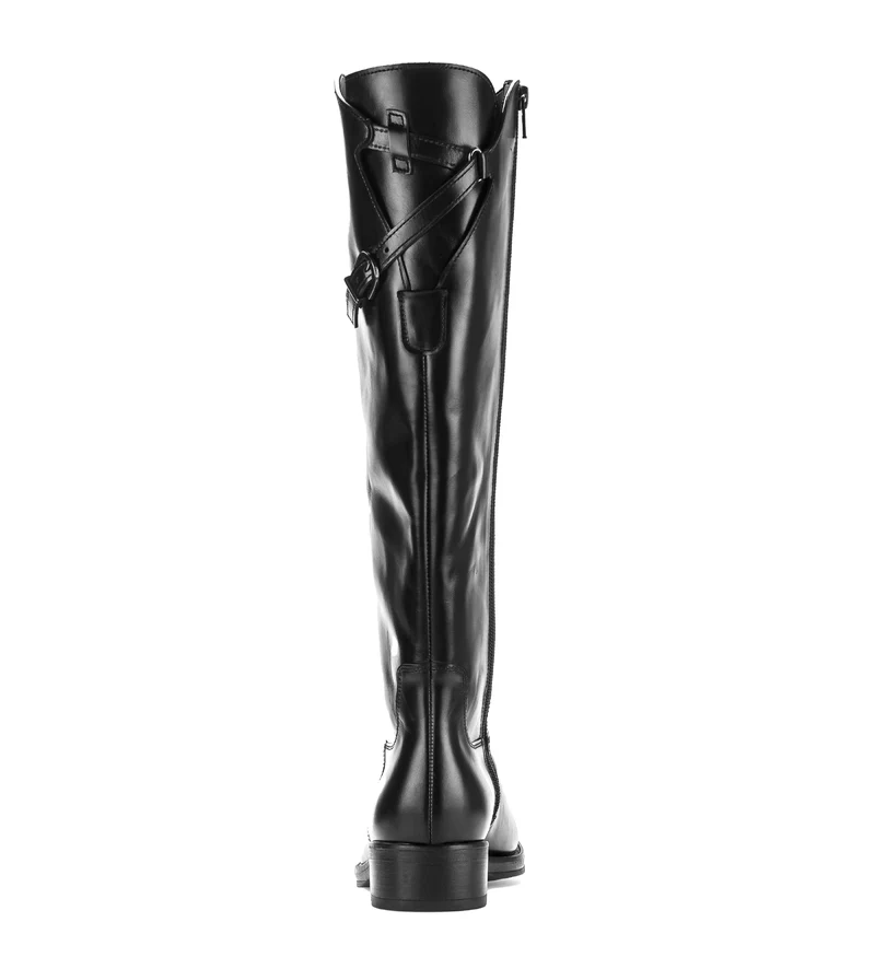 Bottes noires en cuir lisse