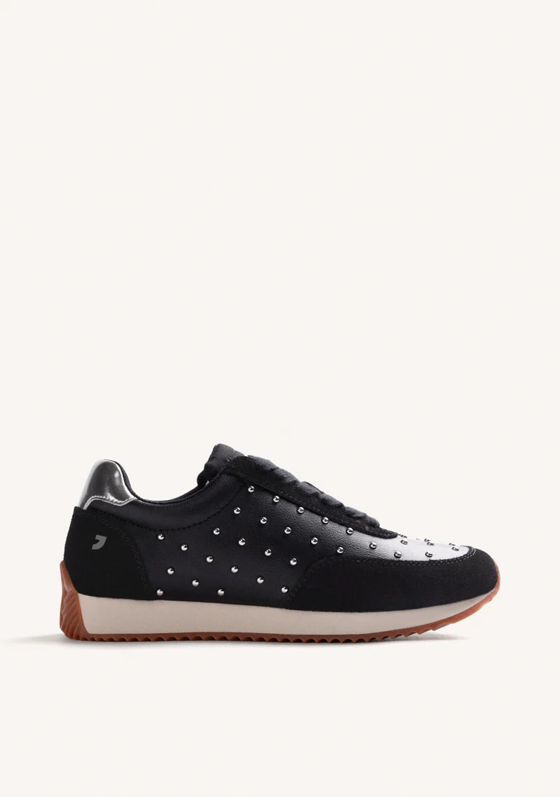 BLACK STUDDED SNEAKERS