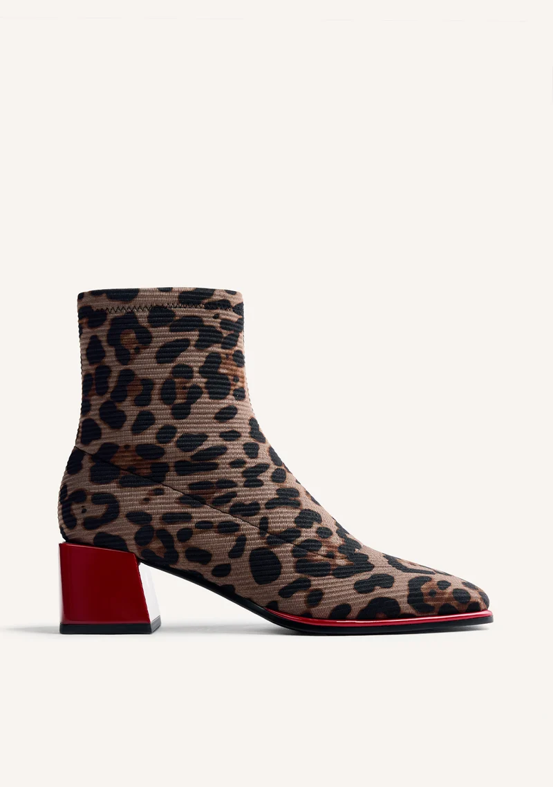 ELASTIC ANIMAL PRINT ANKLE BOOTS
