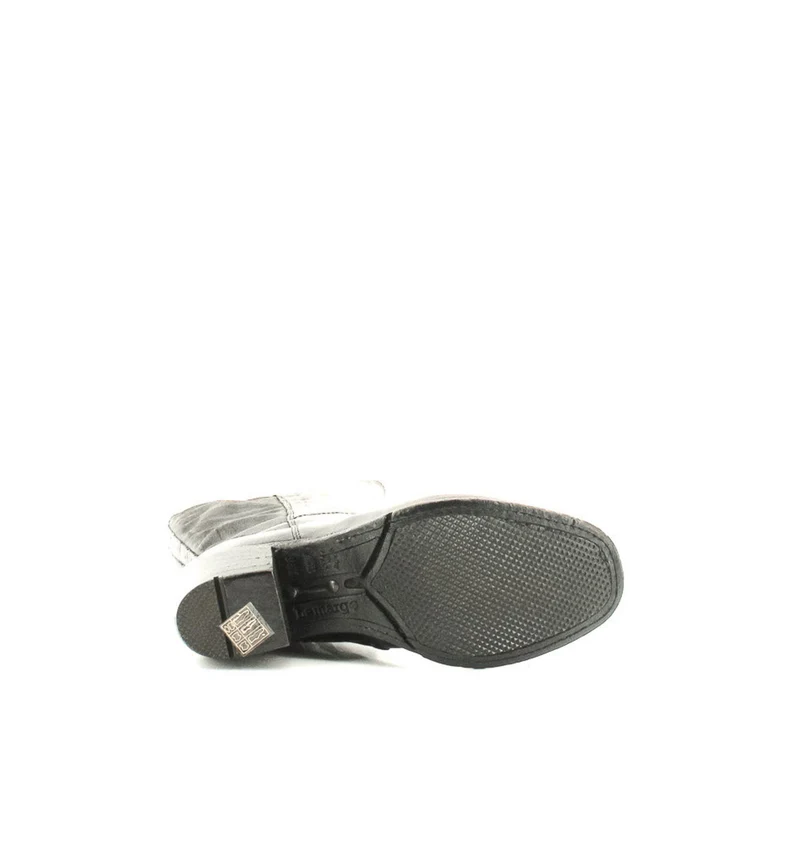 BOTTES AH22A
