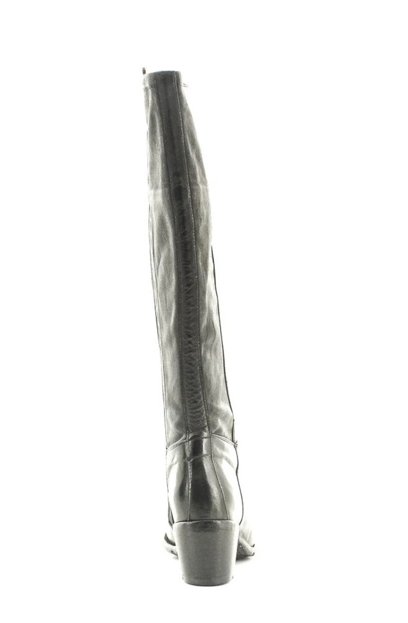 BOTTES AH22A