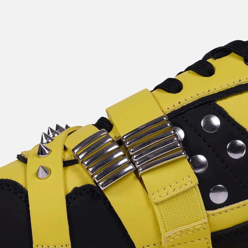 LEATHER SNEAKERS STUDS AND SPIKES - UMA BY MARÍA ESCOTÉ