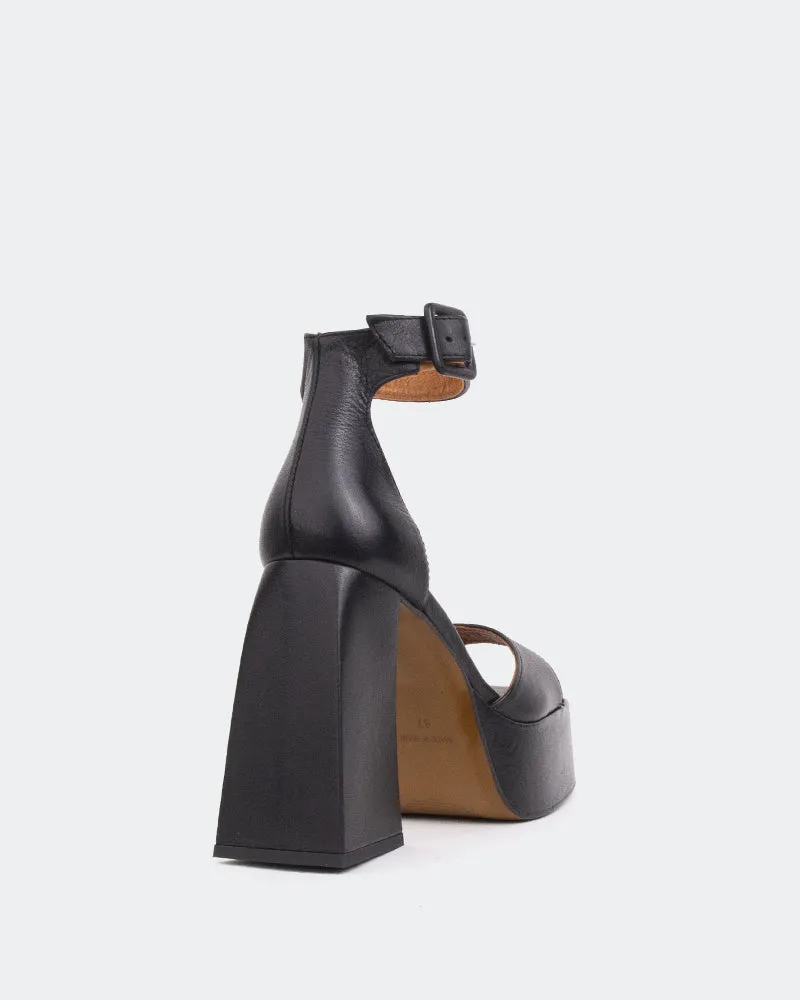 Moore Black Leather