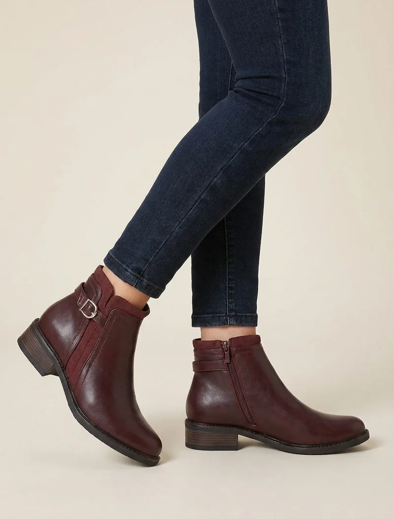 Bottines en simili à boucle et empiècement suédine - Lie de vin