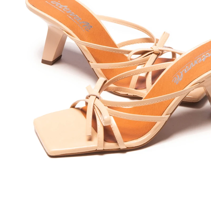 Colada Rose Leather