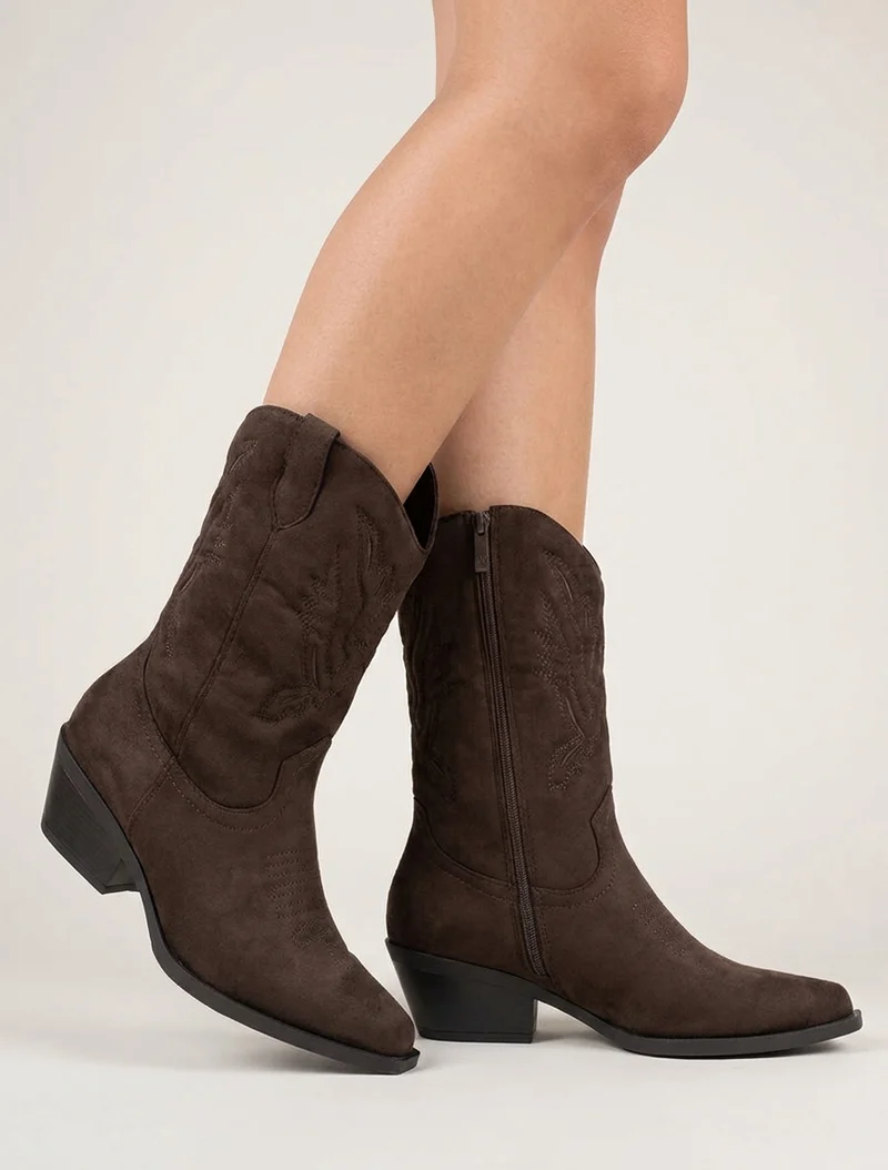 Bottines style santiags en suédine - Marron