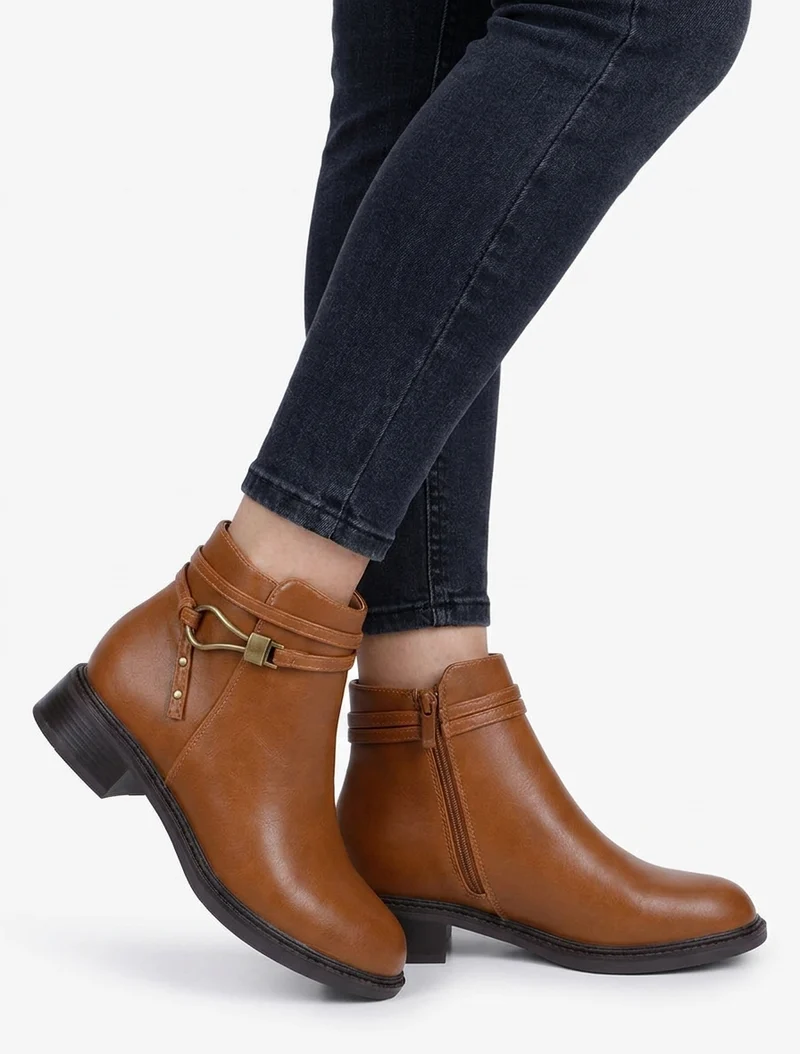 Bottines plates à boucle fantaisie - Camel