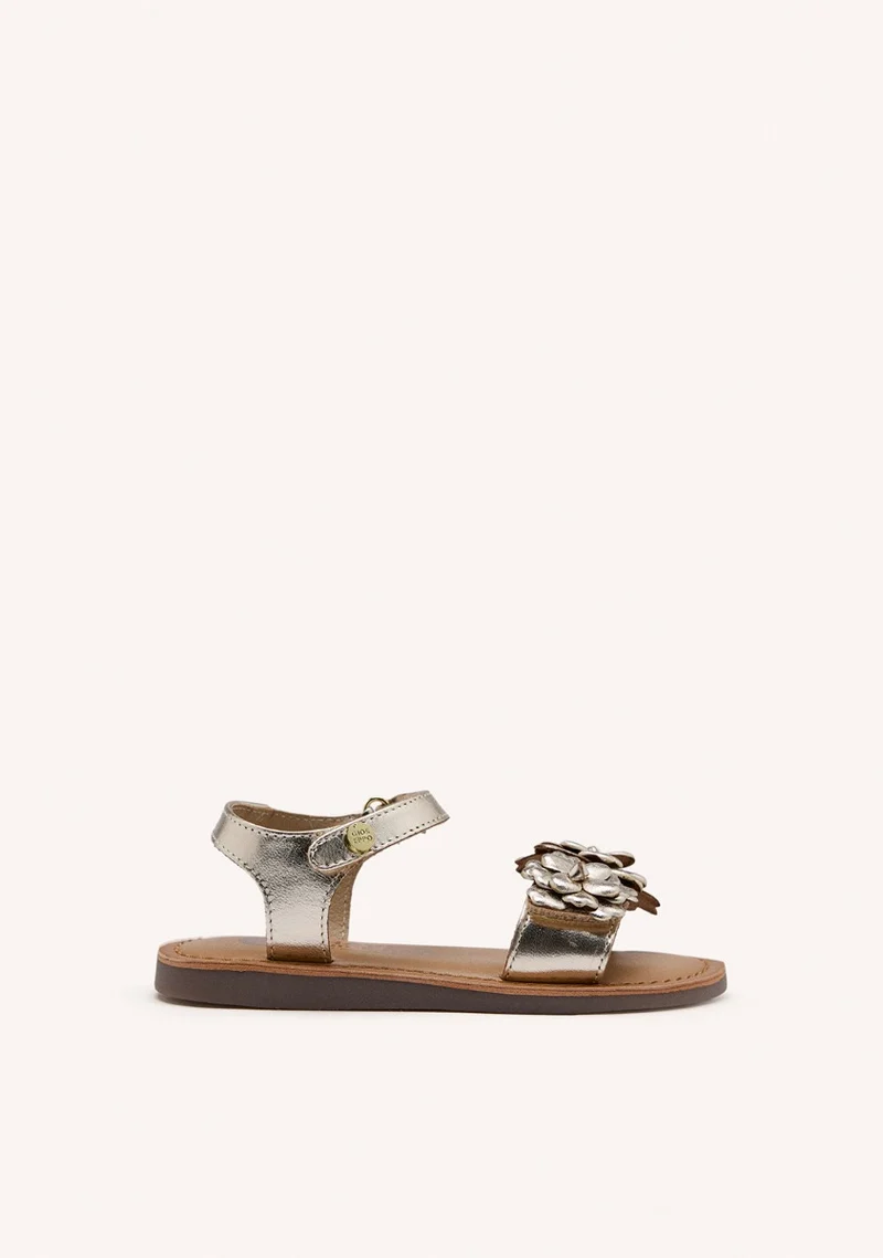 GOLDEN LEATHER SANDALS WITH FLOWER EMBELLISHMENT FOR GIRL AND BOY SHEGAN
