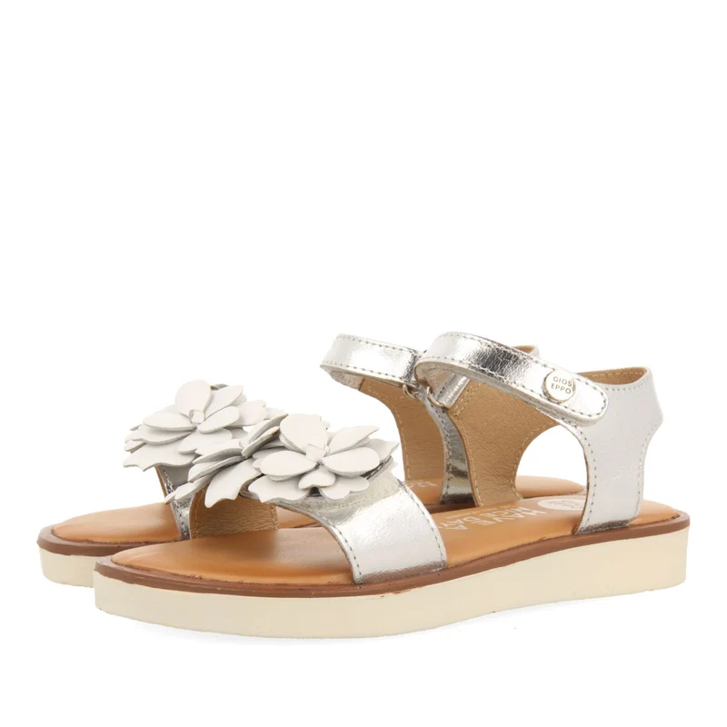 SILVER LEATHER SANDALS WITH FLOWER DECORATION FOR GIRL AND BOY NEHALEM