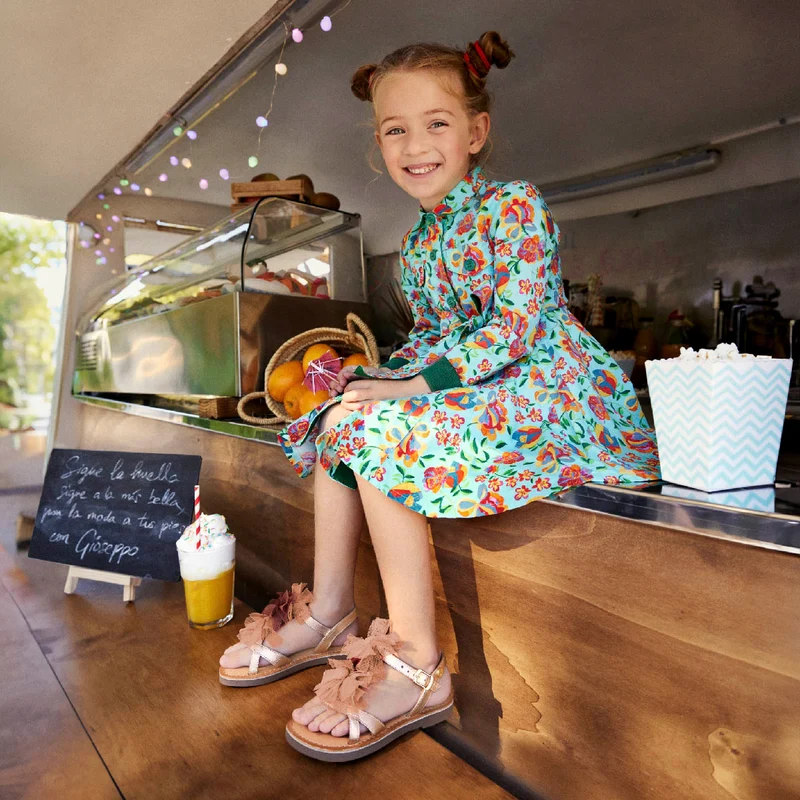GOLDEN PINK LEATHER SANDALS WITH PINK POMPOMS FOR GIRL AND BOY TECATE