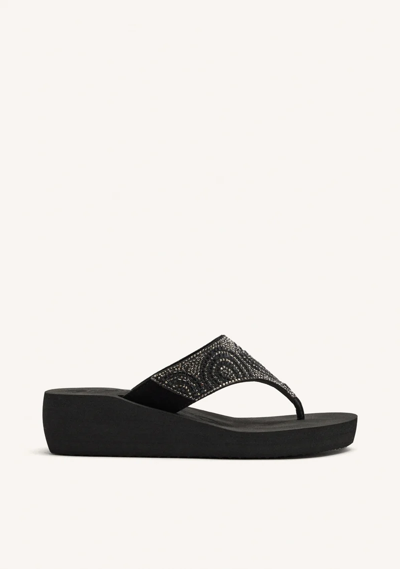 BLACK WEDGE SANDALS WITH CRYSTAL EMBELLISHMENT FOR WOMEN BY BUCCHERI
