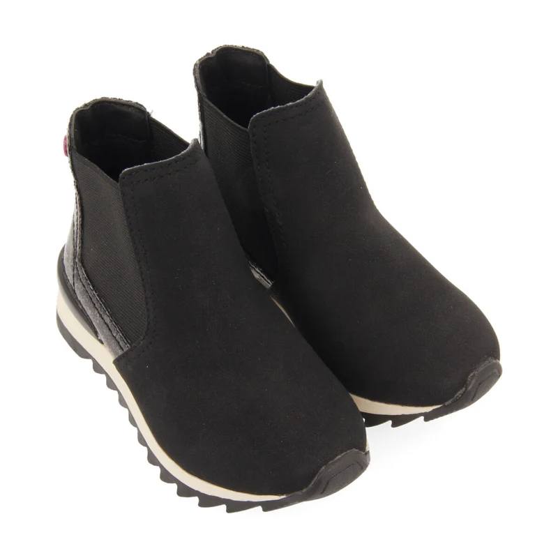 Luncarty children's chelsea boot-style sneakers with shiny black detail