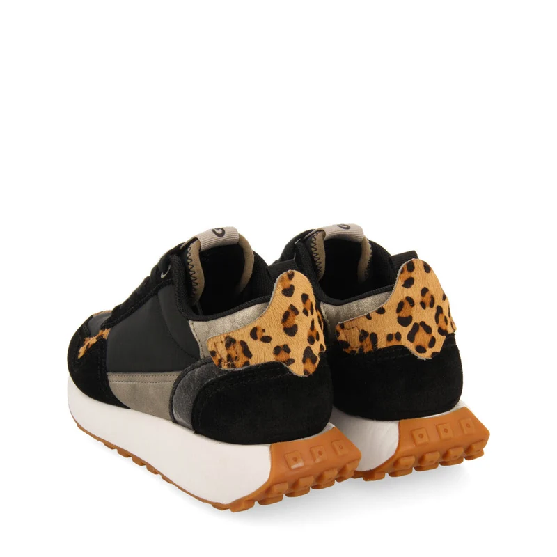 Onaka women's black retro sneakers with animal print