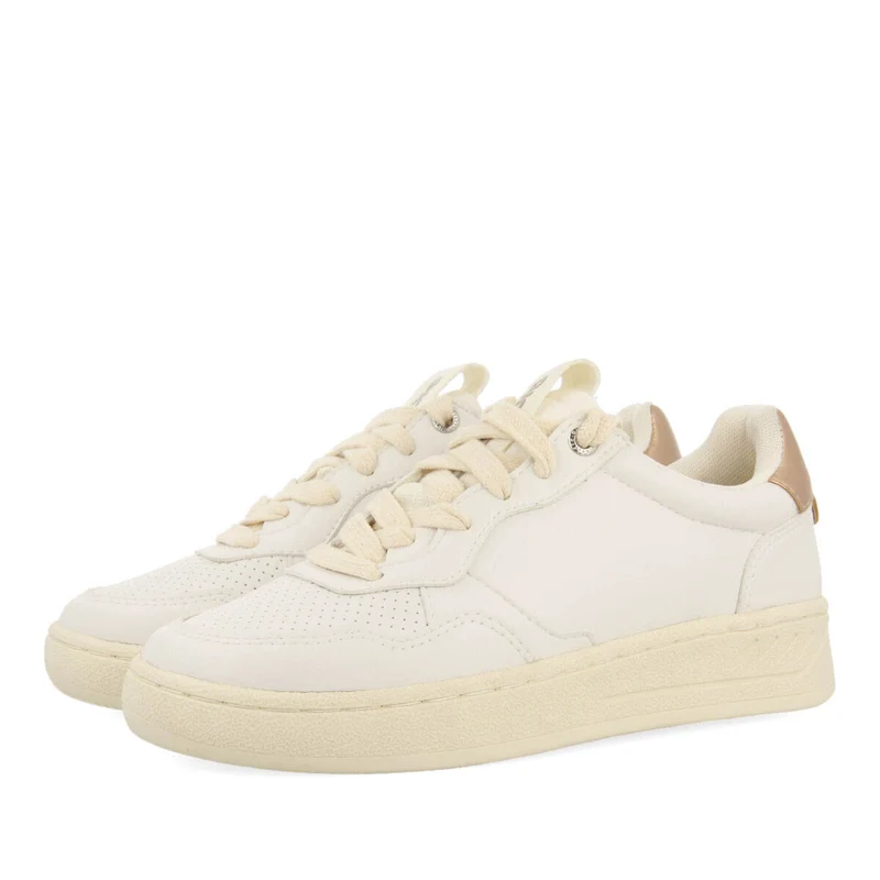 Fulton women's white retro sneakers