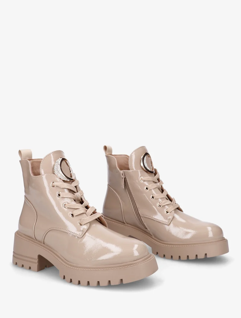 Boots vernies à bijou métal strassé - Taupe