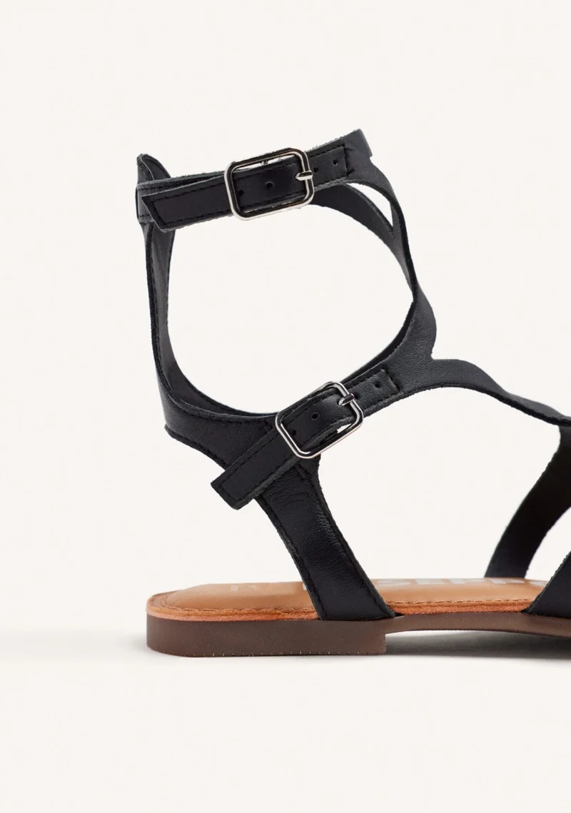BLACK LEATHER ROMAN STYLE SANDALS FOR WOMEN TOPOJE