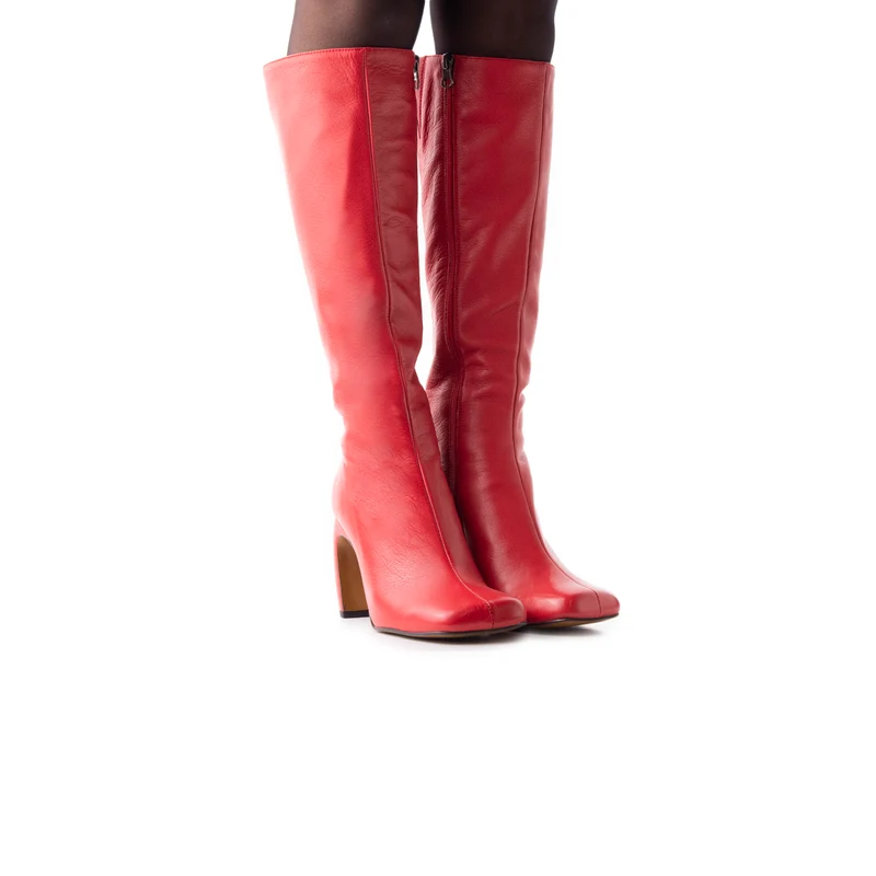 Fribourg Red Leather