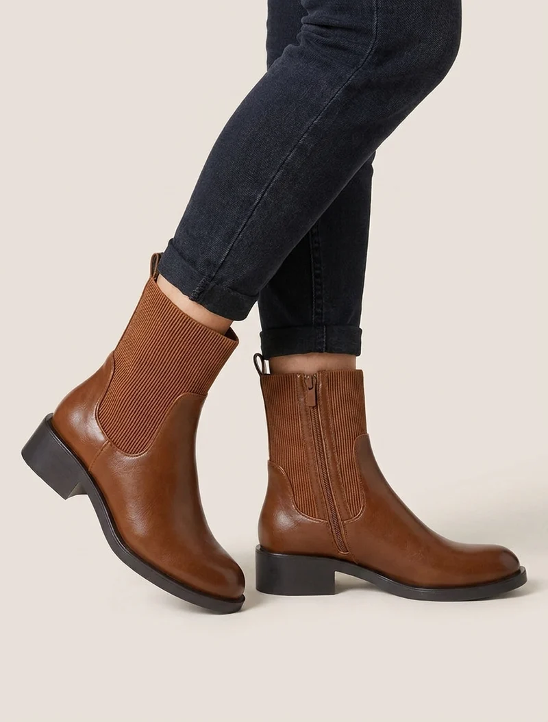 Bottines élastiquées en simili - Camel