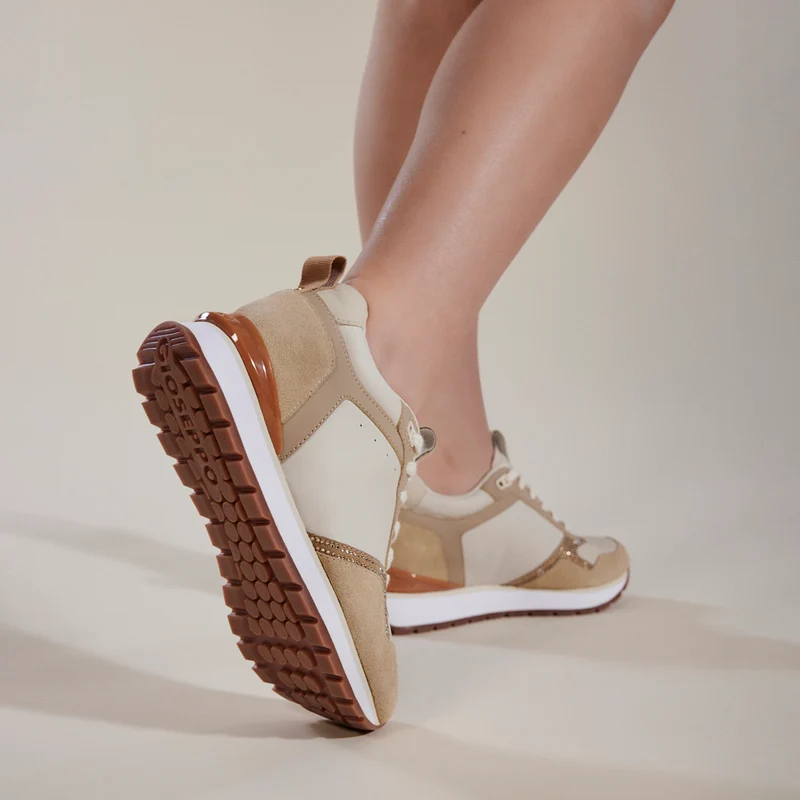 NUDE SNEAKERS WITH RHINESTONE DETAIL AND INTERNAL WEDGE FOR WOMEN DEBARY