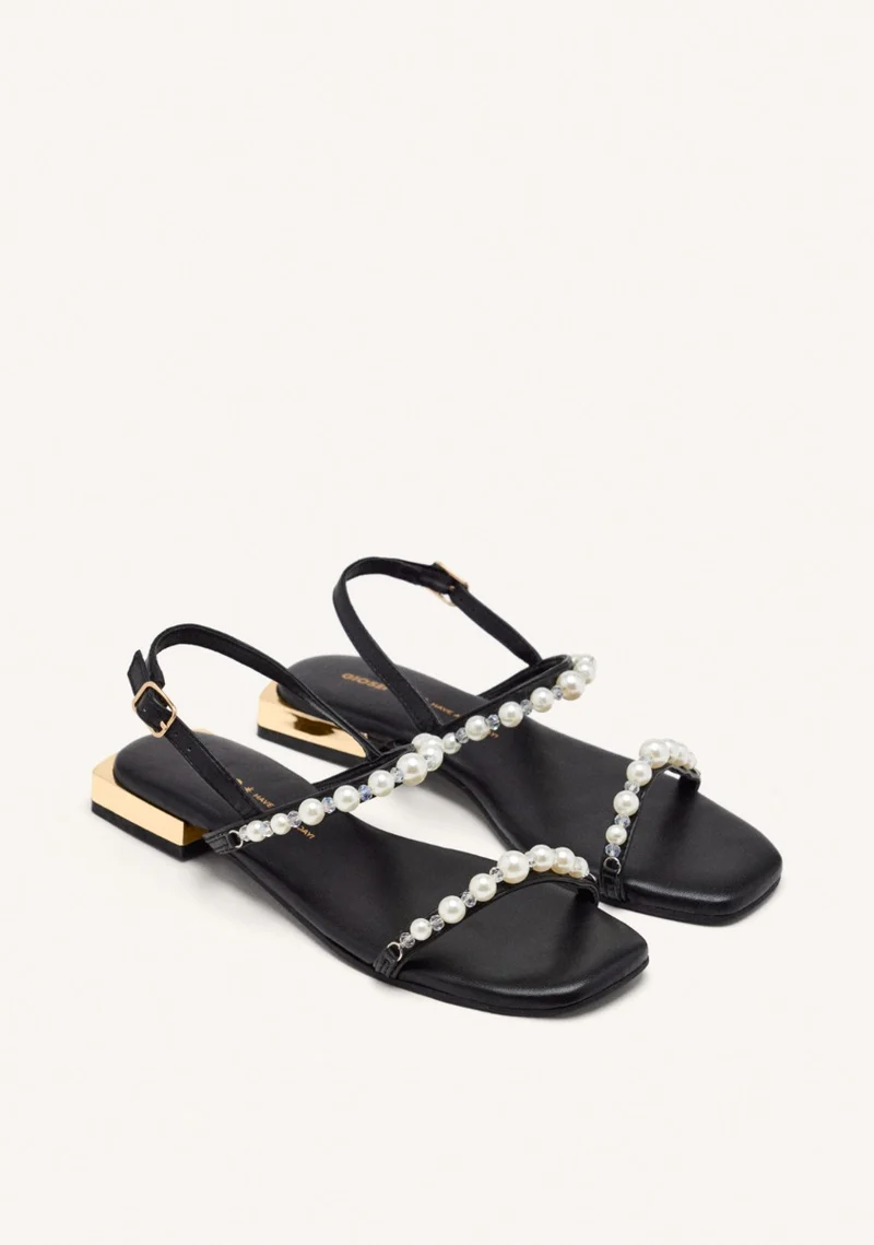 WOMEN'S BLACK LEATHER SANDALS WITH PEARLS ZERQAN