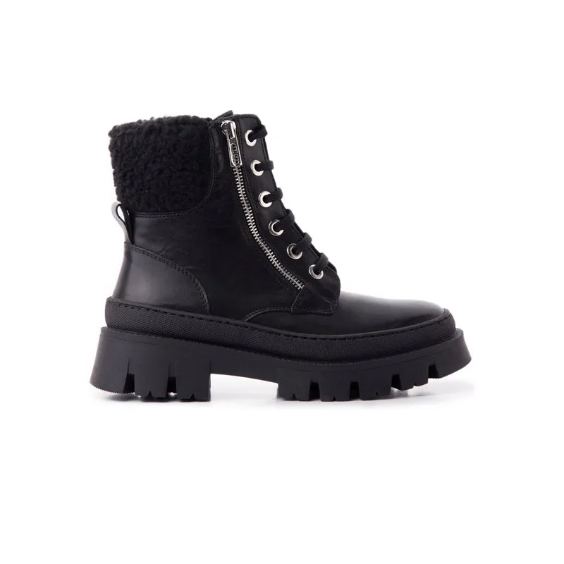 Trieste Black Leather