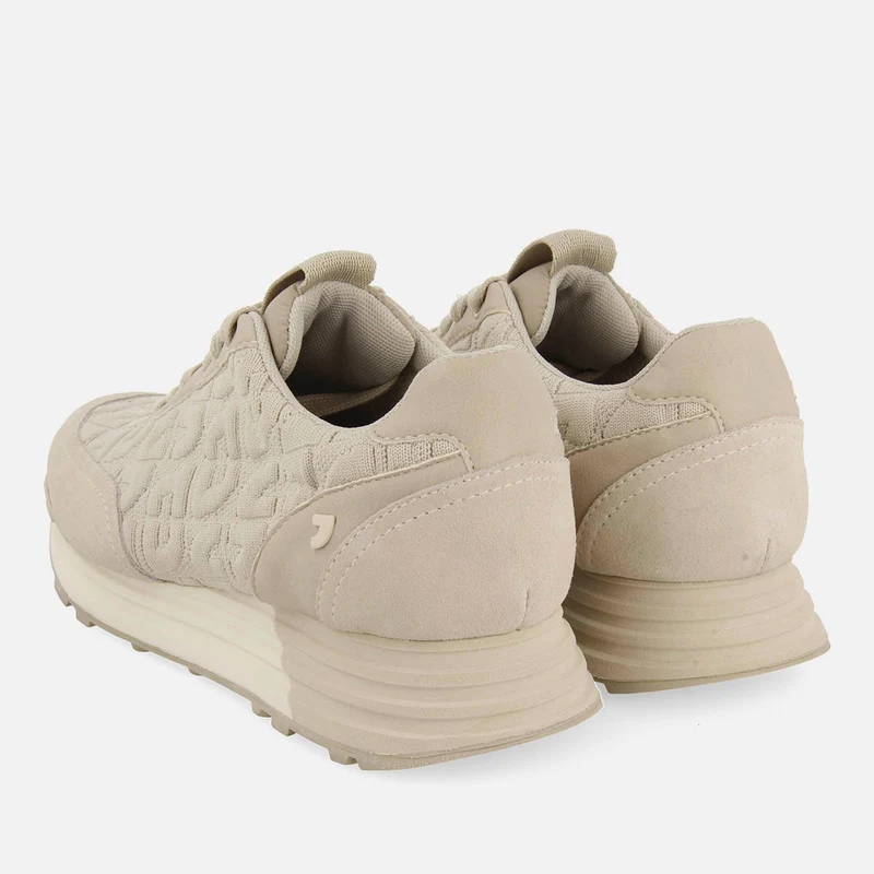 PADDED SNEAKERS SVIT