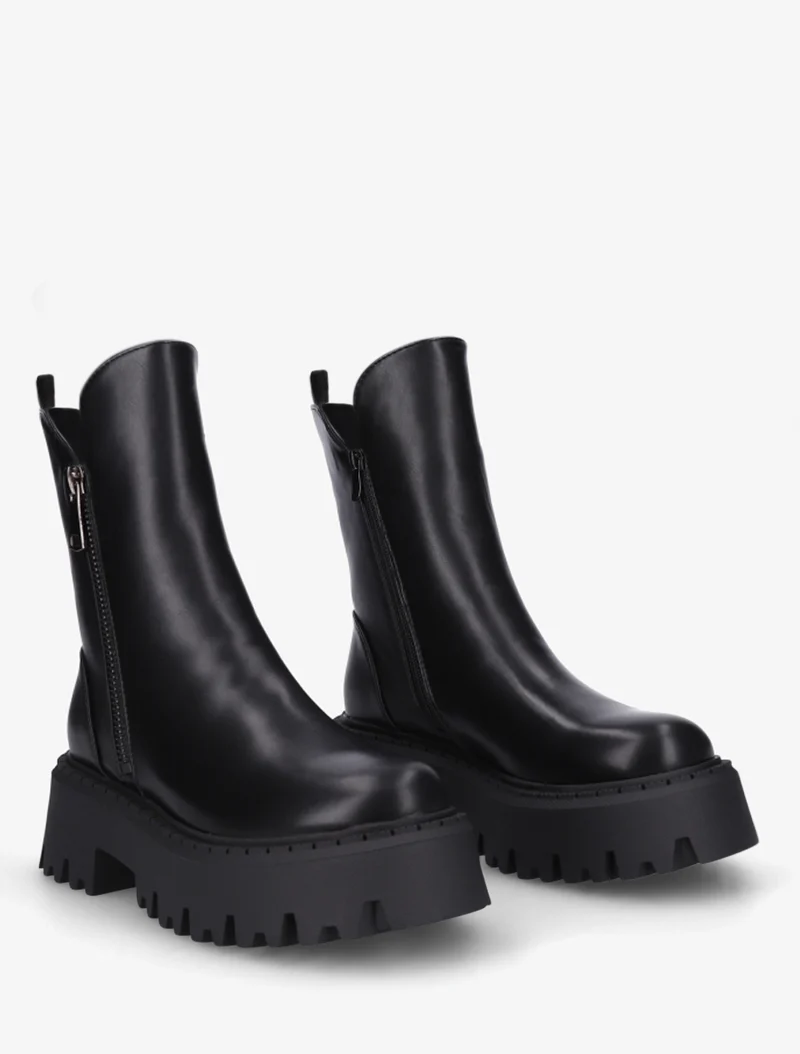 Bottines hautes à semelle crantée - Noir