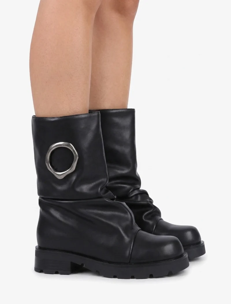 Bottines effet froissé à empiècement métal - Noir