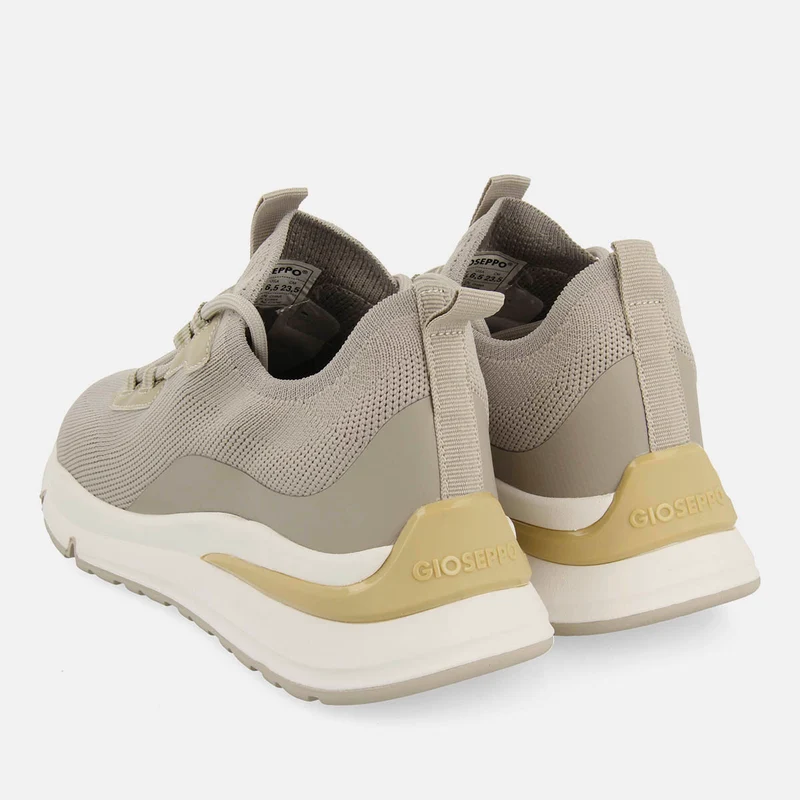 SOCK-STYLE SNEAKERS GNESAU