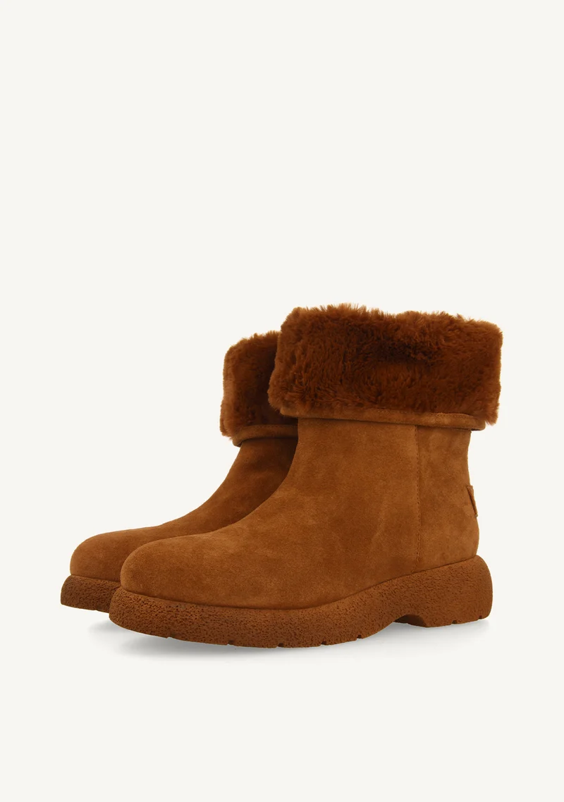 MULTI-POSITION SUEDE LEATHER BOOTS WILTON