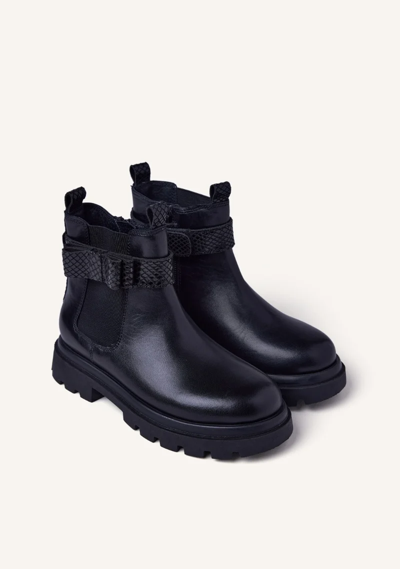 LEATHER BOOTS BOWS AGASSIZ