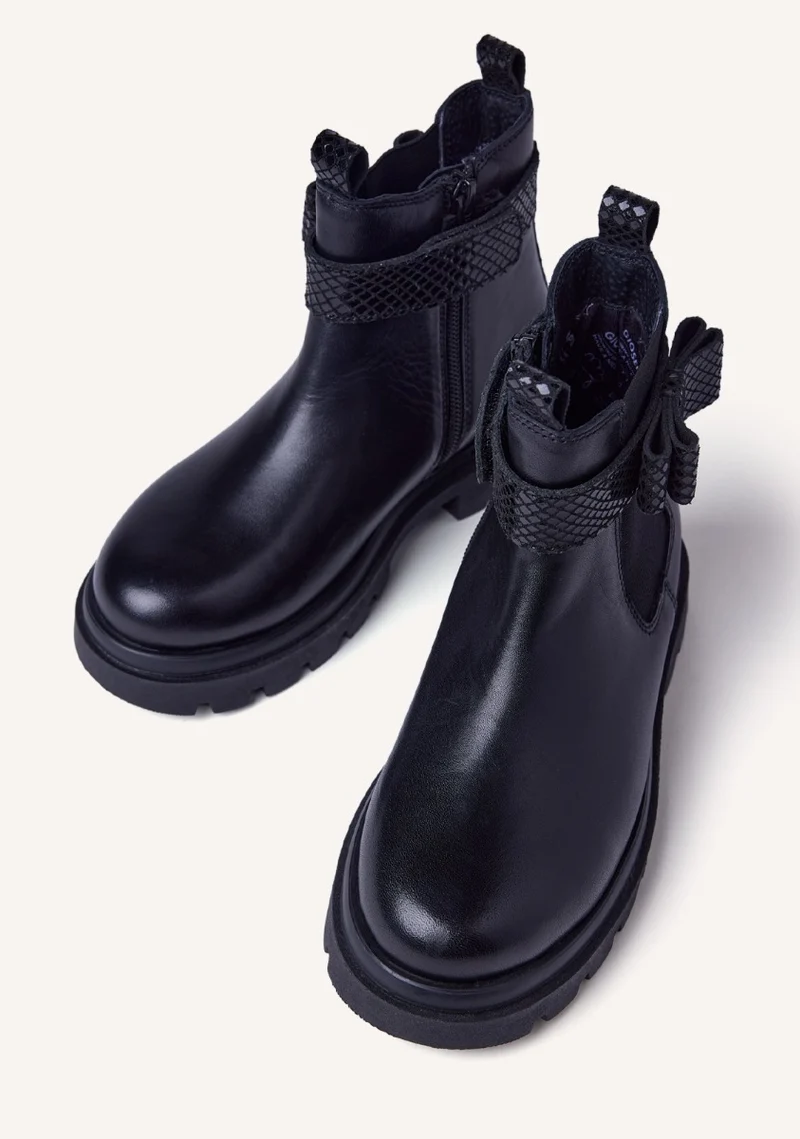 LEATHER BOOTS BOWS AGASSIZ