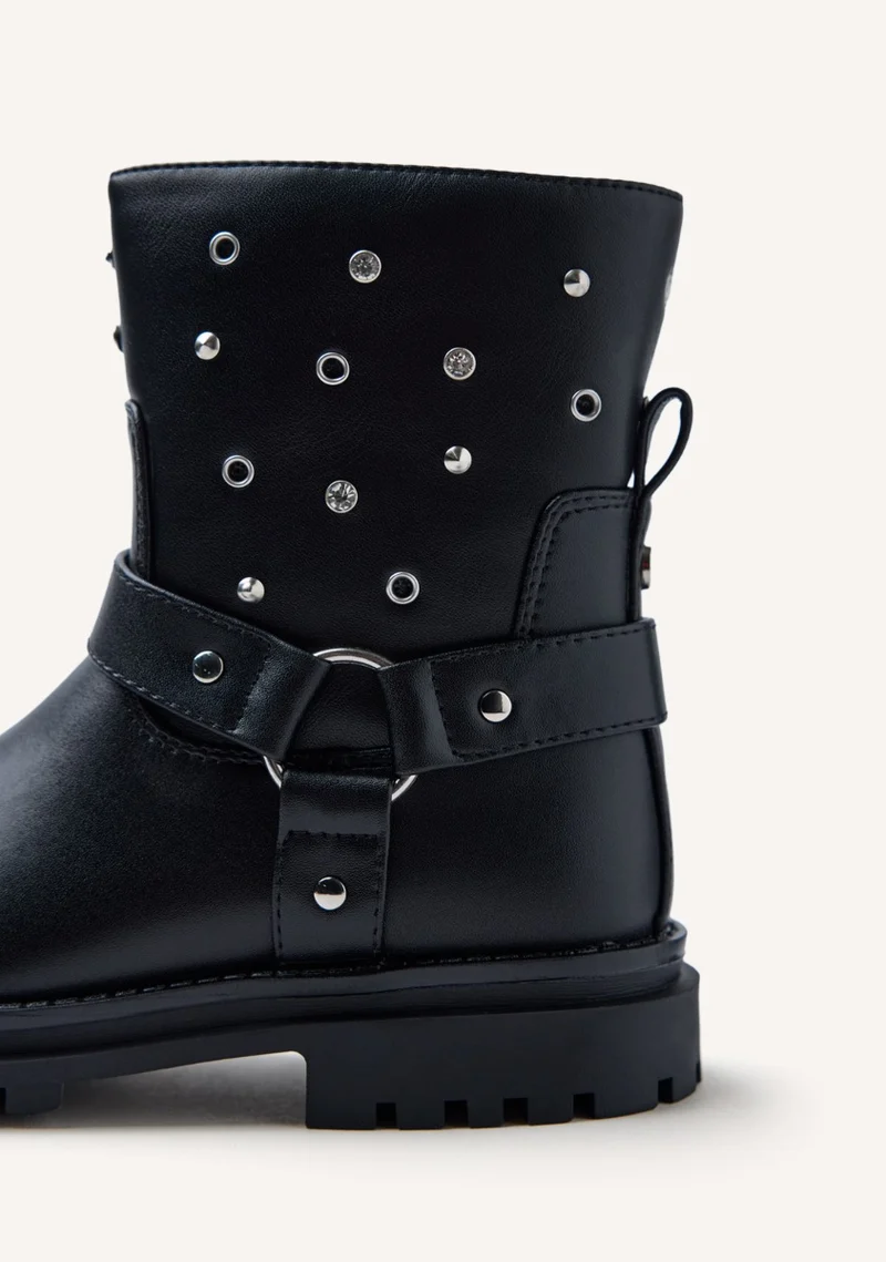 STUD AND EYELET BOOTS AKELEY