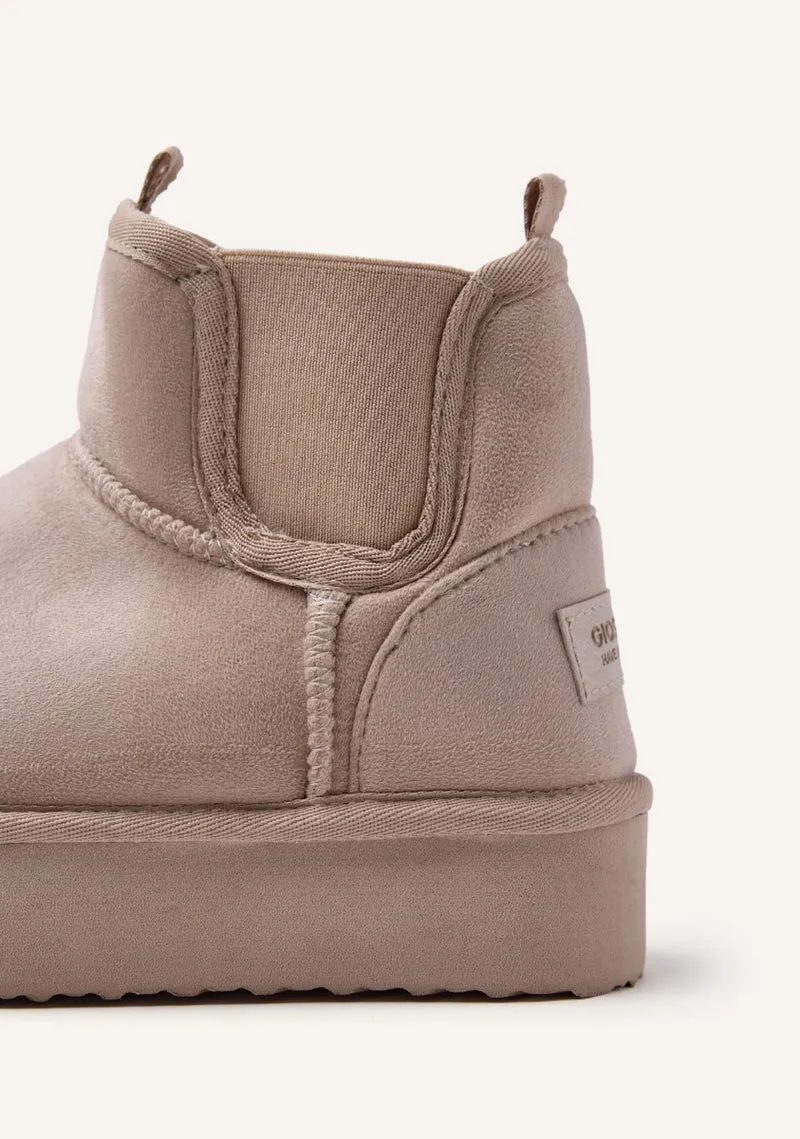 AUSTRALIAN BOOTS COBDEN
