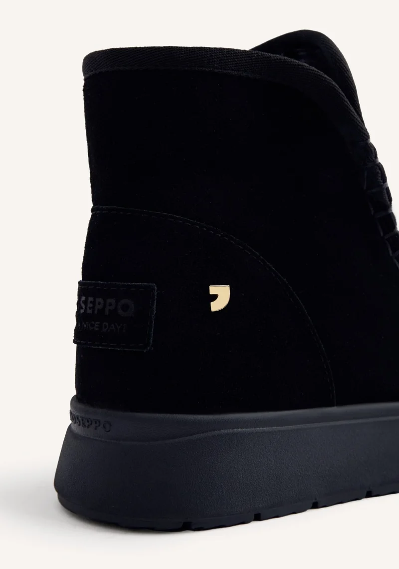 AUSTRALIAN LEATHER BOOTS EYELETS UTIKA