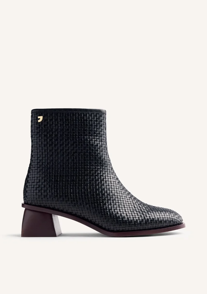 BRAIDED LEATHER BOOTS BEXLEY