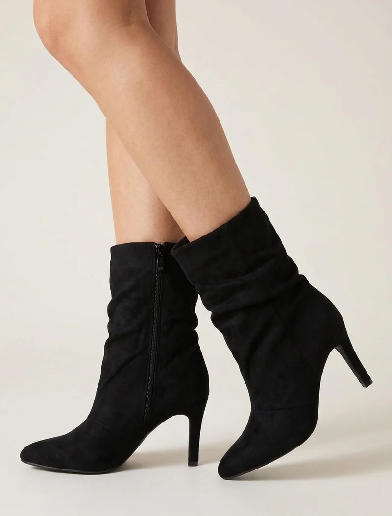 Bottines montantes en suédine effet froissé - Noir