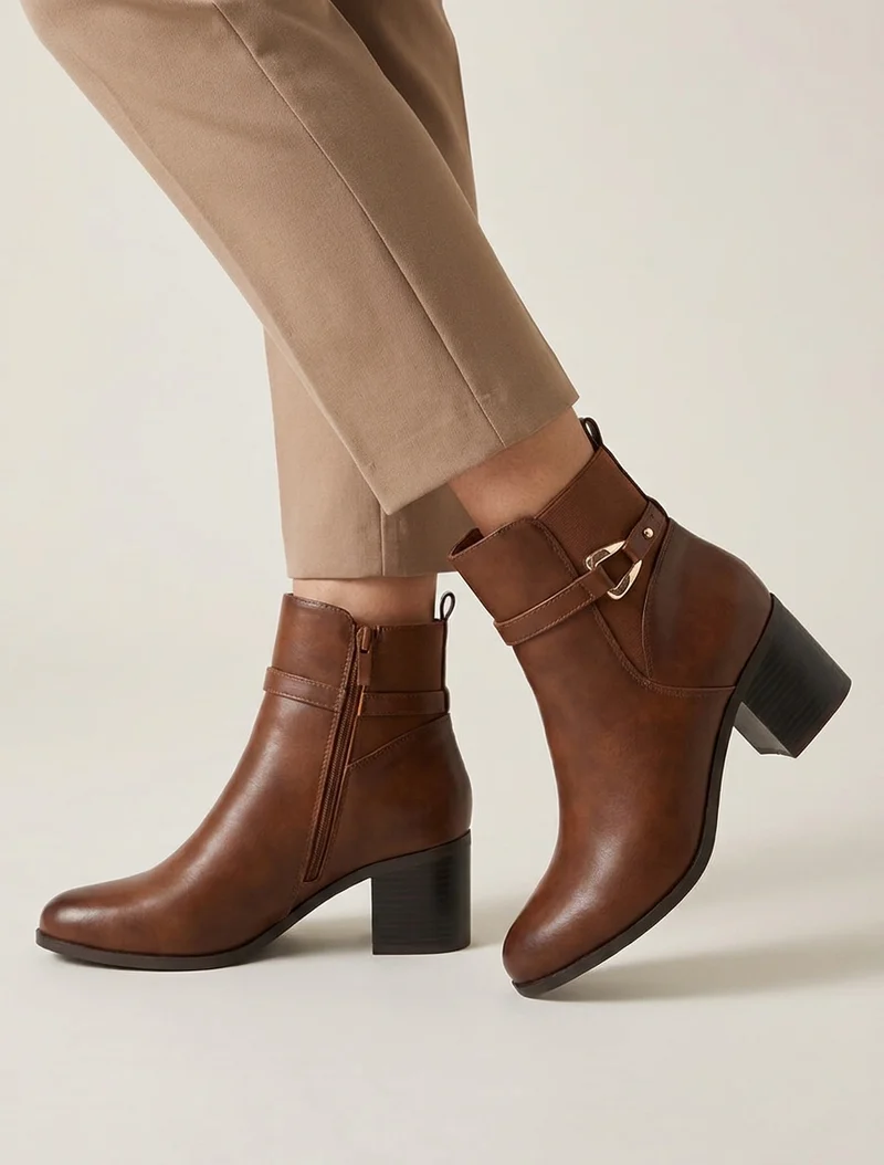 Bottines en simili à cheville élastiquée - Camel