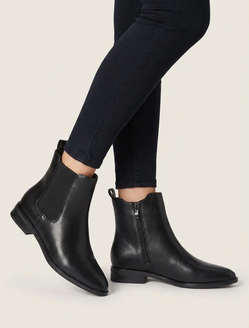Bottines en simili à bouts pointus - Noir