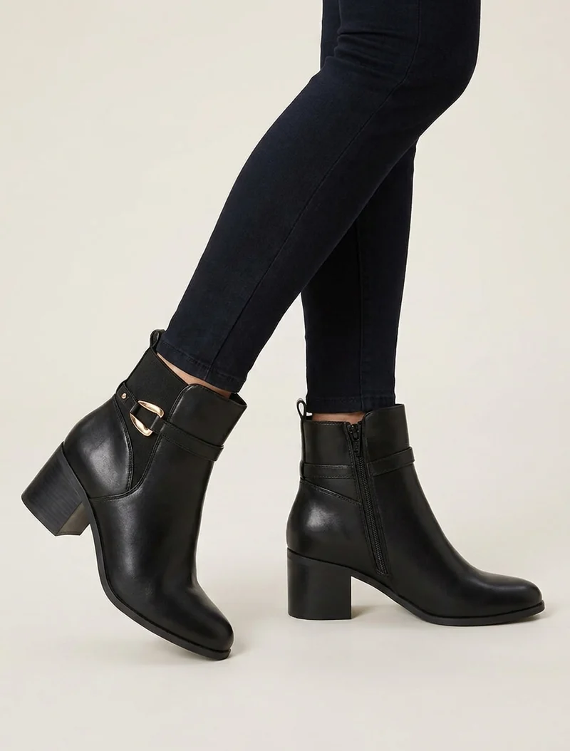 Bottines en simili à cheville élastiquée - Noir