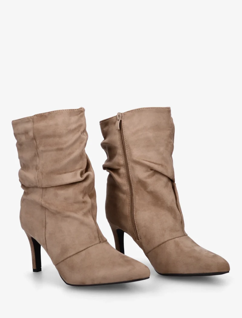 Bottines montantes en suédine effet froissé - Taupe