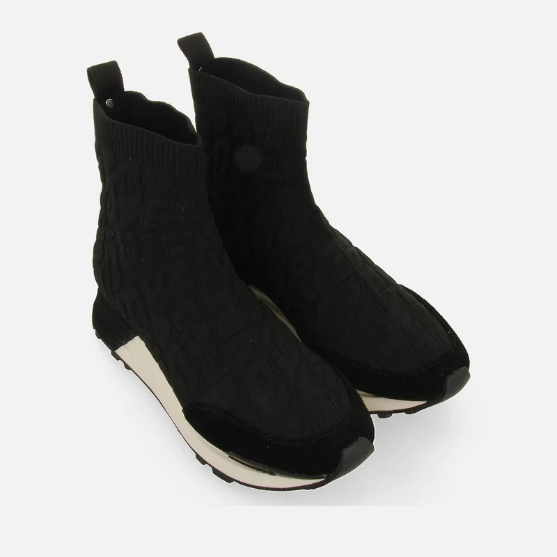 SOCK-LIKE SNEAKERS HOLEV