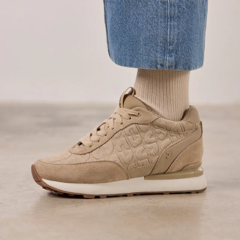 PADDED SNEAKERS WITH INTERNAL WEDGE MENTZ