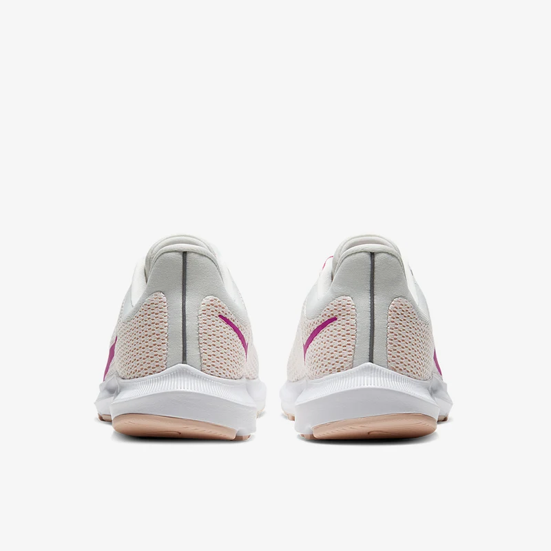 Nike Womens Quest 2 - Summit White/Fire Pink