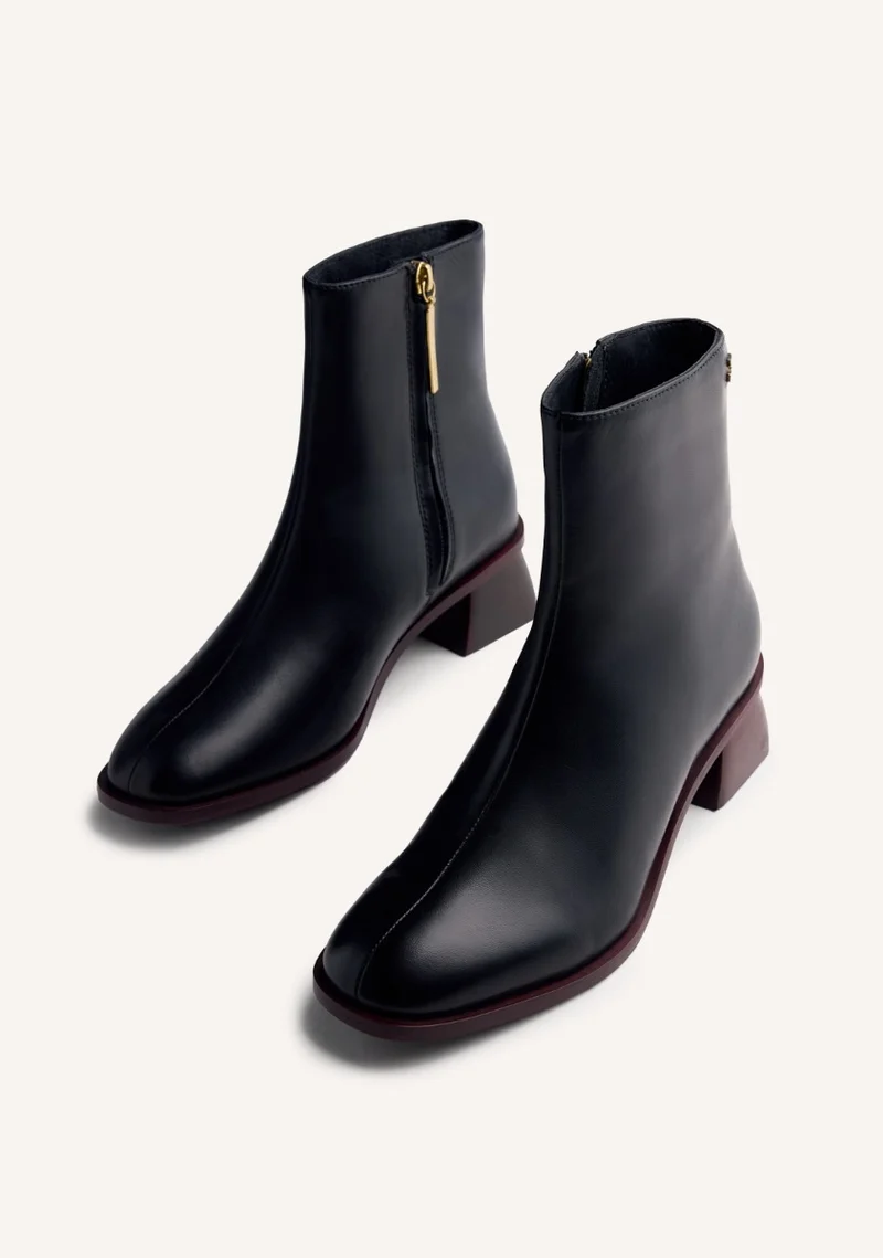 LEATHER BOOTS PIERZ