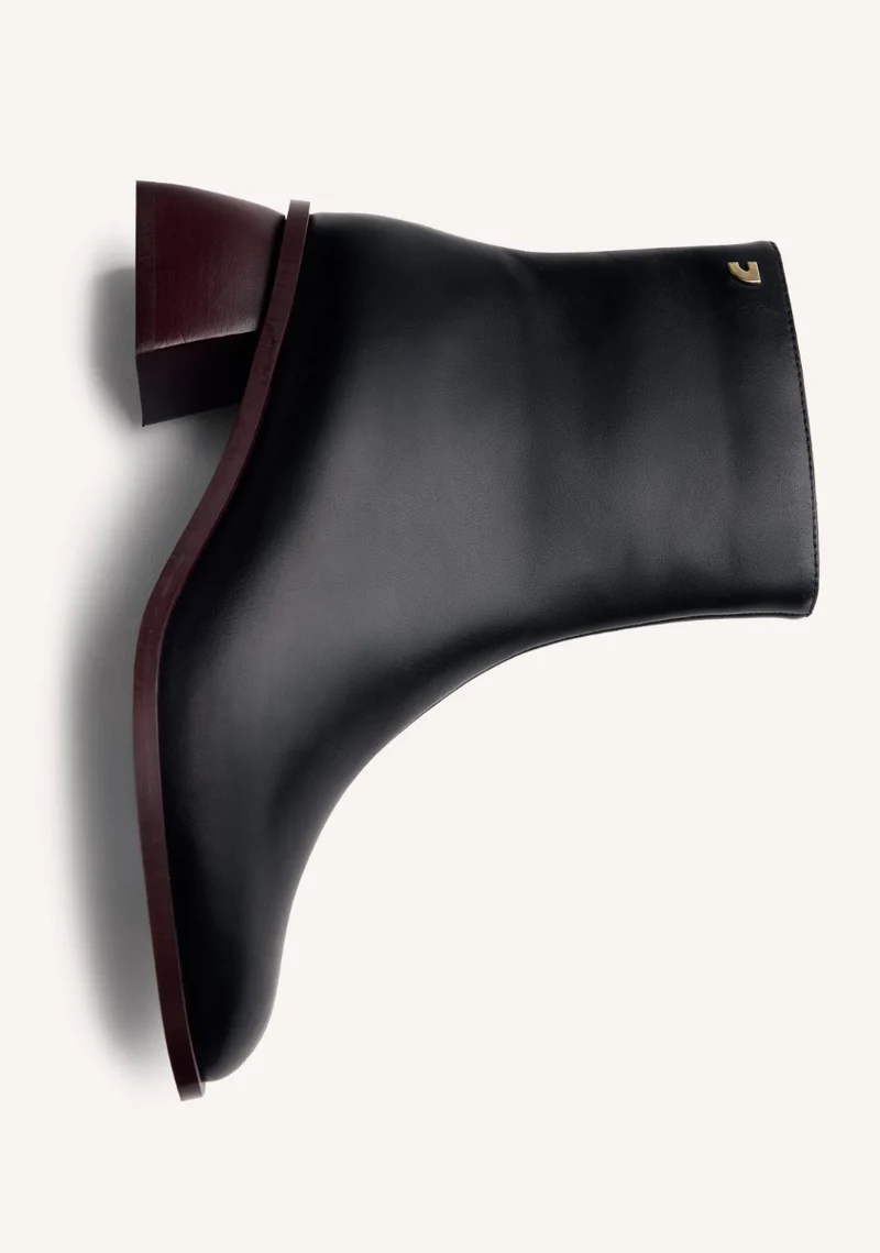 LEATHER BOOTS PIERZ