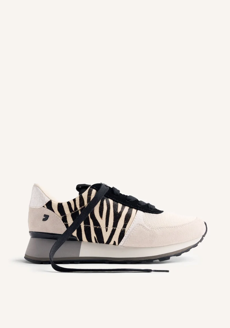 ANIMAL PRINT LEATHER SNEAKERS CHESANING