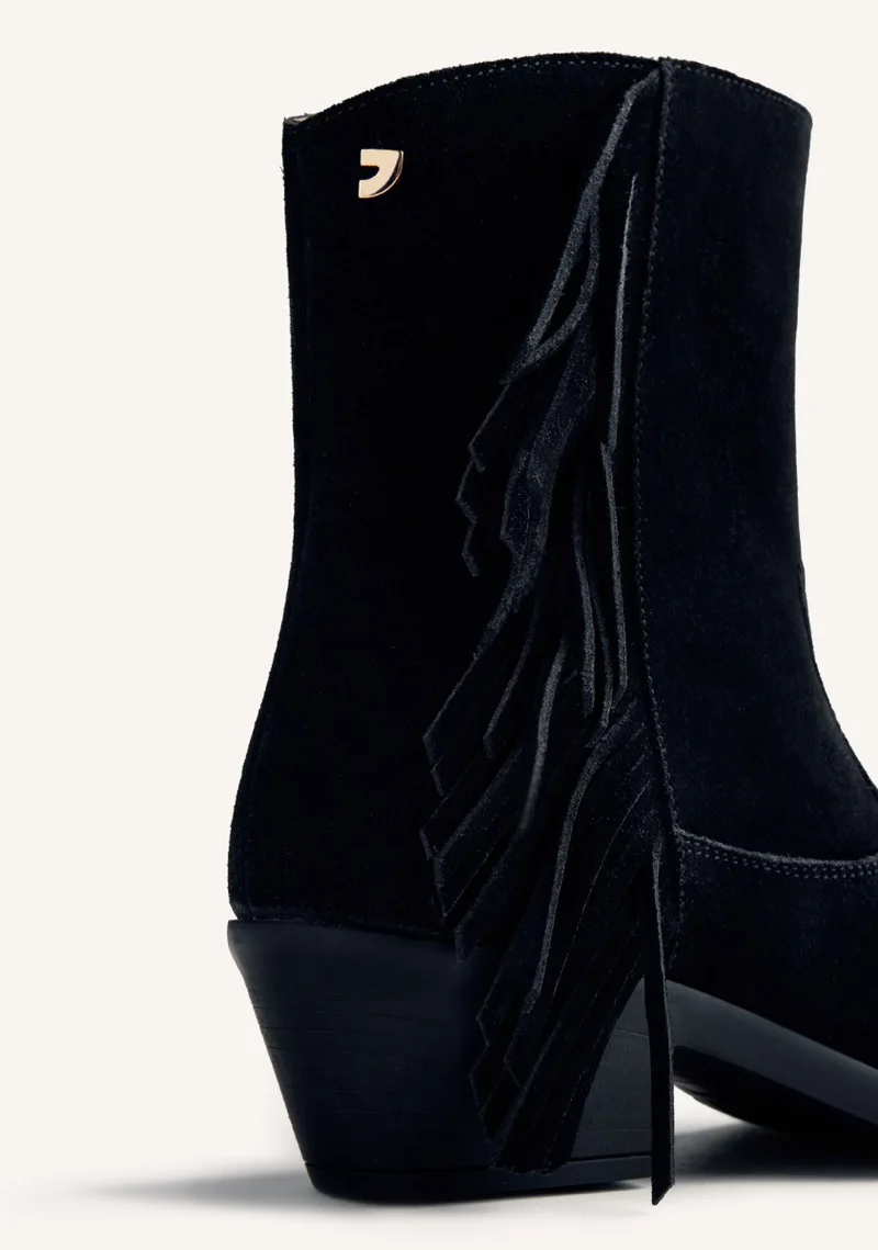 LEATHER FRINGES ANIMAL PRINTBOY BOOTS KASSON
