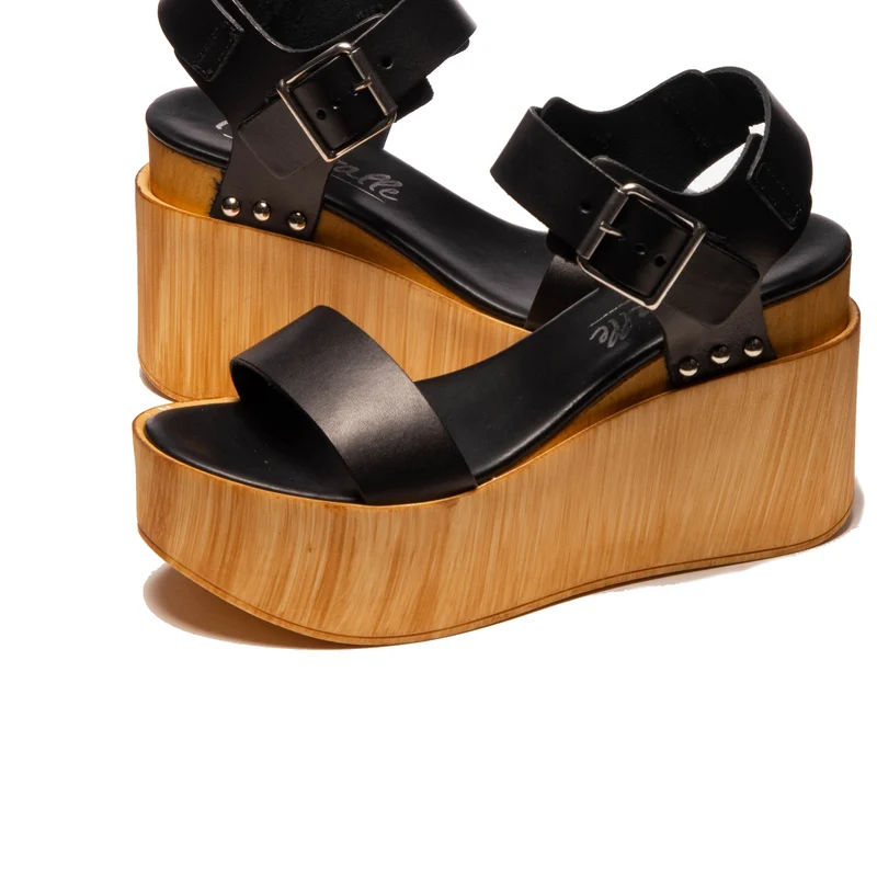 Fleur Black Leather